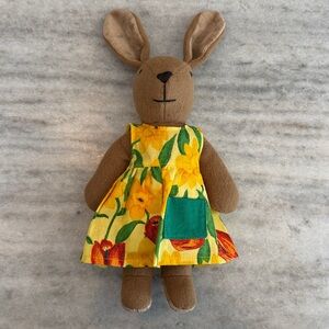Senger Tierpuppen Vintage Organic Stuffed Rabbit in Yellow Floral Dress